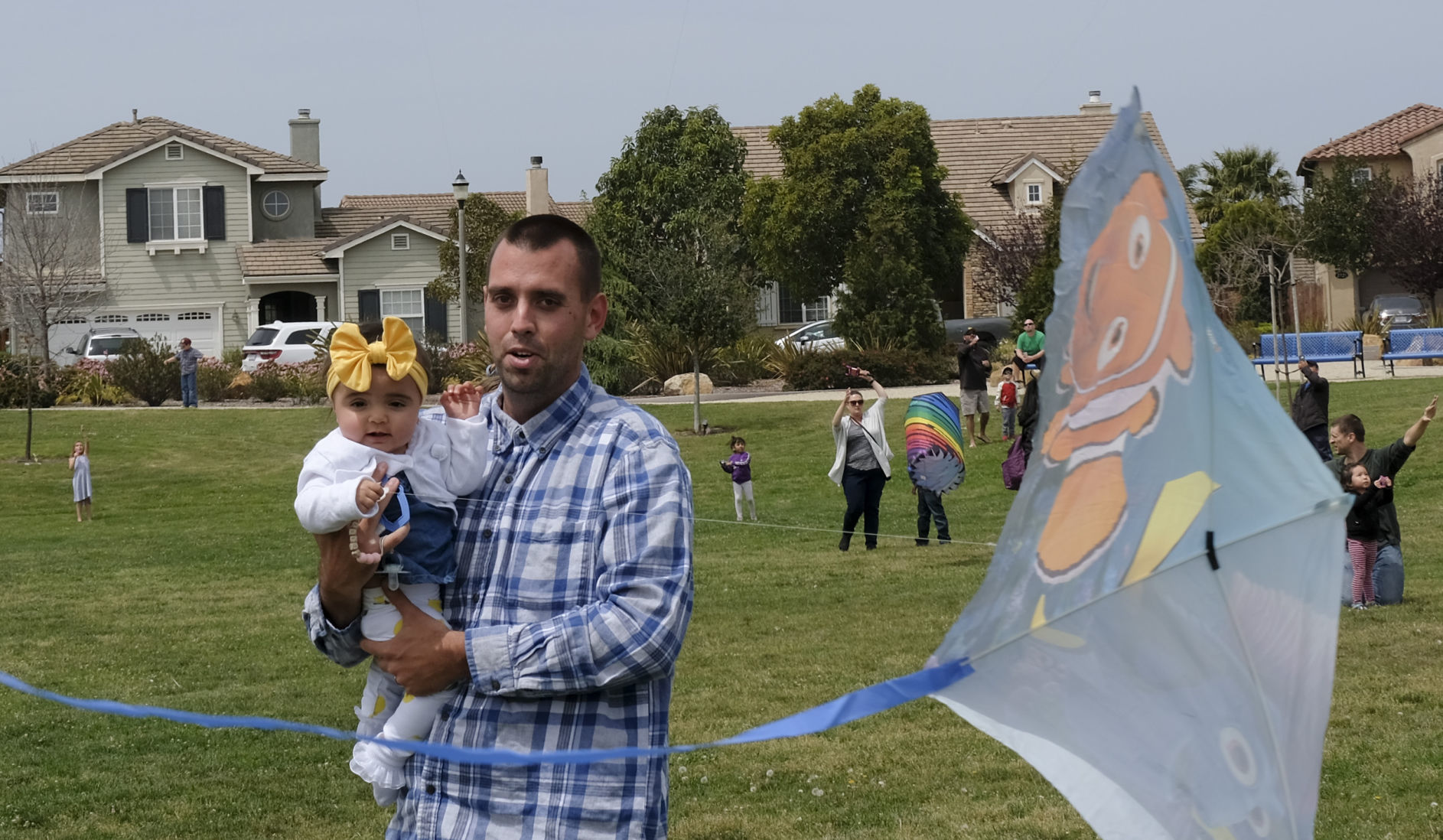 041518 Family Kite Fest 02.jpg